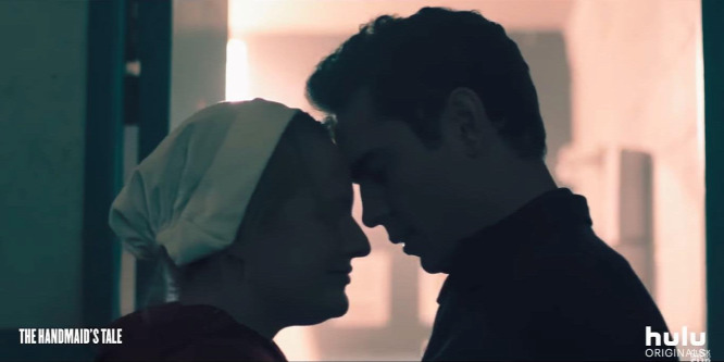 A szolgálólány meséjének sztárja, Max Minghella Elle Fanning színésznővel jár