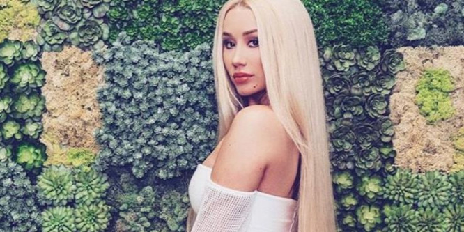 Iggy Azalea megszólalt exe letartóztatásával kapcsolatban: a férfi terhes barátnjét fojtogatta