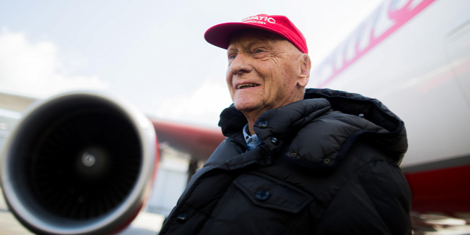 Lauda megint túladott a légitársaságán