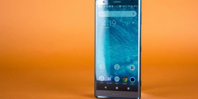 Nem lóg majd szenzorsáv az Xperia XZ3 kijelzőjébe
