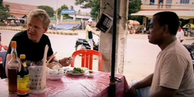 Gordon Ramsay kacsaembriót kóstol