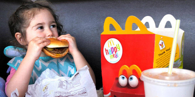 Most egy kanadai apa perelte be a McDonald'sot