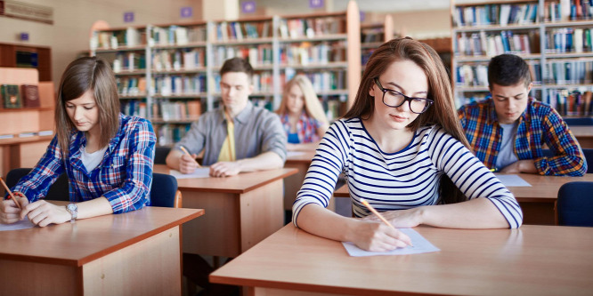 Ezzel a három kérdéssel menjen ki Educatióra - videó
