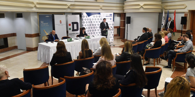 Szeptembertől igényelhető a digitális jólét hitelprogram az MFB Pontokon