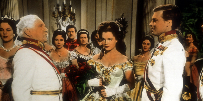 Romy Schneider bevallotta, anyja valóban szexuális viszonyt folytatott Hitlerrel