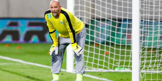 Király Gábor elárulta, miért rángatta le az ellenfele nadrágját