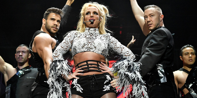 Hoppá! Britney Spears újra hajszínt váltott! - Fotó