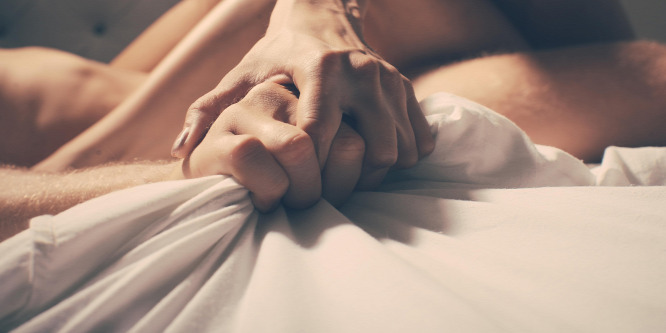 Ezzel az apró változtatással még élvezetesebb lehet a kutyapóz (18+)