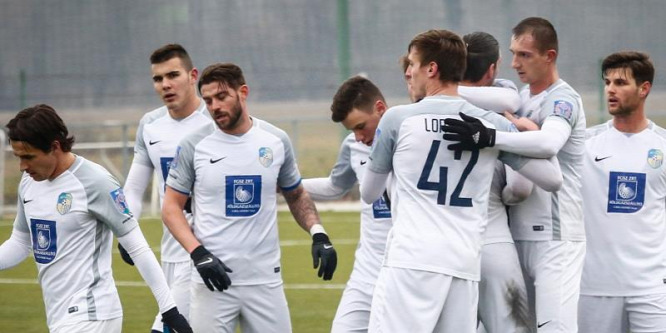 A futballisták fizetik a szurkolók jegyeit Siófokon