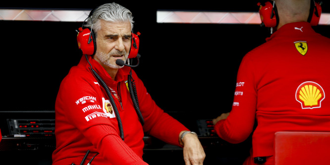 A Ferrari csapatfőnöke bocsánatot kért Bottastól