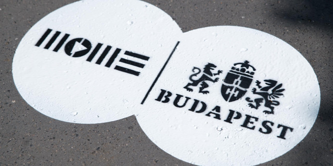 Rejtélyes figurák lepték el a fővárost