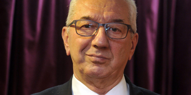 Ugrifülesből főkonzul: Márton András 75 éves