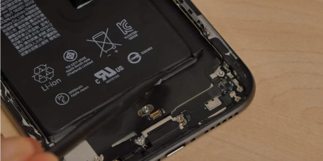 Az iPhone XS akkumulátora kisebb, mint az iPhone X-é