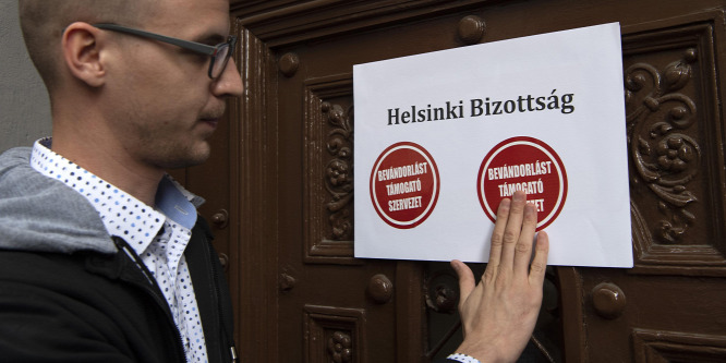 Gyanúsan mellébeszél kérdéseinkre Soros szervezete az erőszakoló migránsról