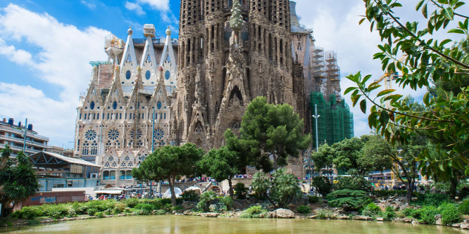 A Sagrada Família lesz Barcelona legmagasabb épülete