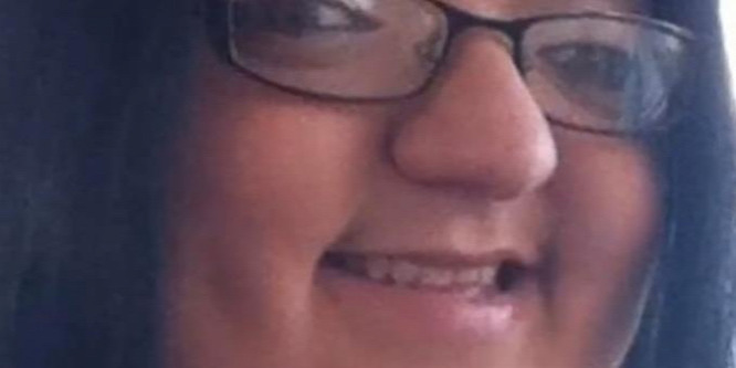 Beperelte a szüleit Annabelle Jefferson mert csúnya géneket örökölt tőlük