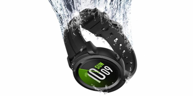 Vízálló lesz a TicWatch E2 okosóra