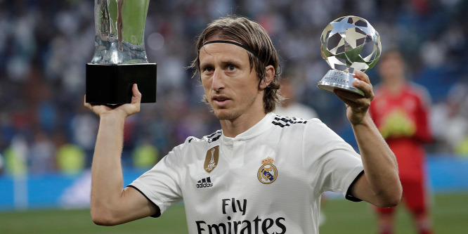 Modric újabb egyéni elismerést söpört be