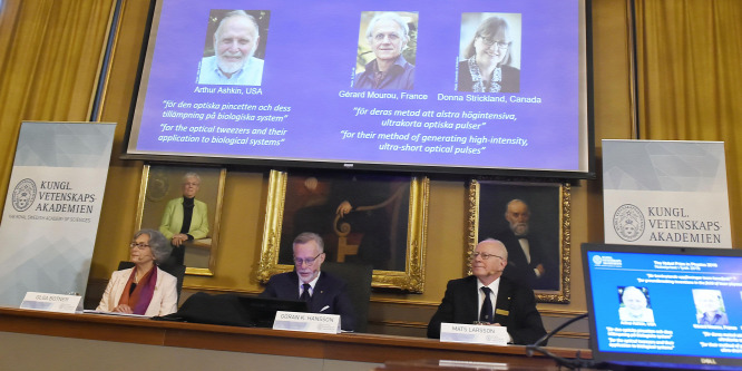 Nobel-díjat értek a lézerfizikai felfedezések
