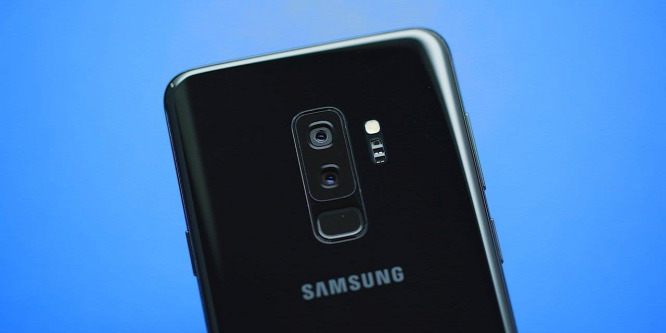Újabb hírek érkeztek a Samsung Galaxy S10 tripla kamerájáról