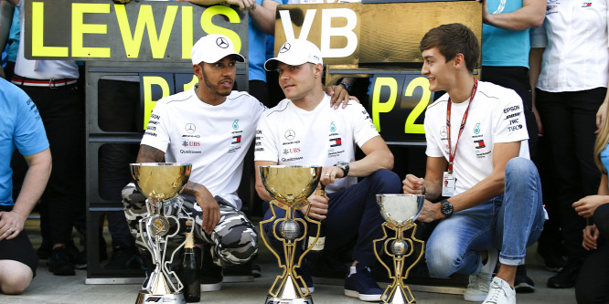 A Williams újoncának Hamilton nyitotta fel a szemét
