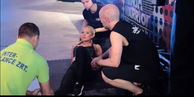 Ninja Warrior: Sebestyén Ági eltörte a lábát (18+)