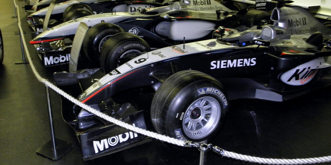 Bezár a világ legnagyobb F1-es autó-múzeuma