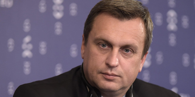 A szlovák parlament is kiállhat Magyarország mellett