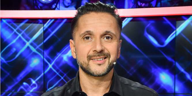 Majka beszőkült: melíroztatta a haját a rapper