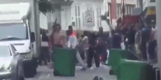 Döbbenetes videó a migránsok uralta Párizsról