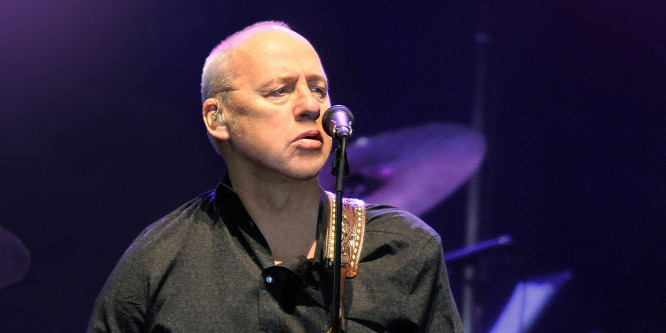 Újra Budapesten koncertezik a legendás Dire Straits frontembere