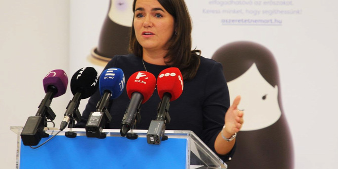 Novák: A nők és a családok helyzete elválaszthatatlan egymástól