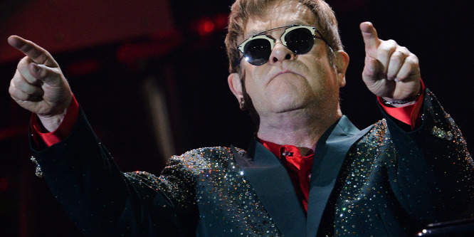 Elton John durván beszólt Madonnának