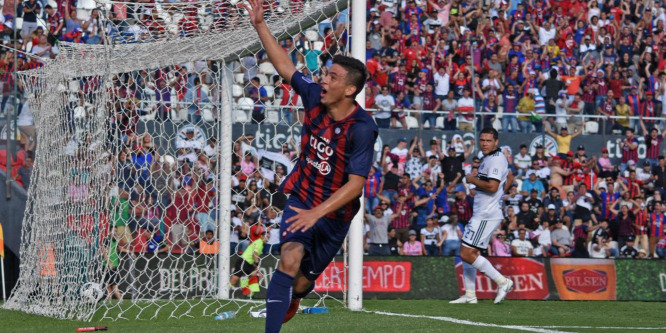 14 évesen lett rekorder a paraguayi El Clásicón