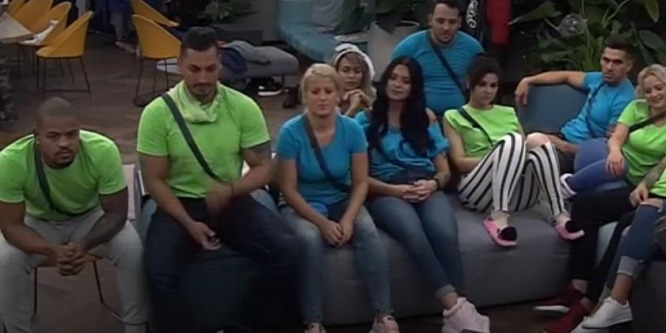ValóVilág 9: mindent megmutatnak tusolás közben a villalakók (18+)