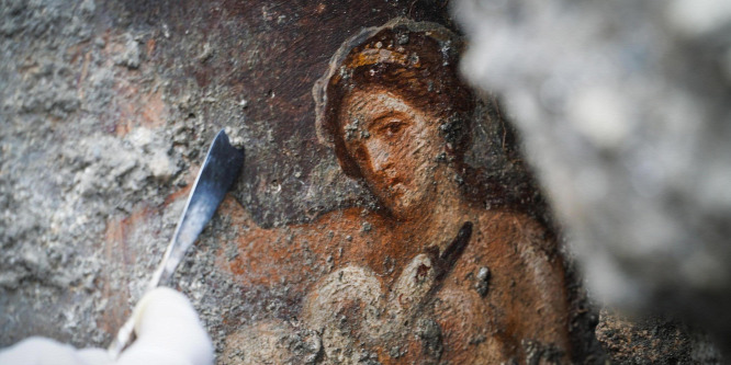 Ókori erotikus freskót tártak fel Pompejiben