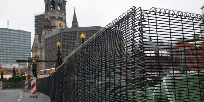 A muszlim terror miatt újra megépül a berlini fal