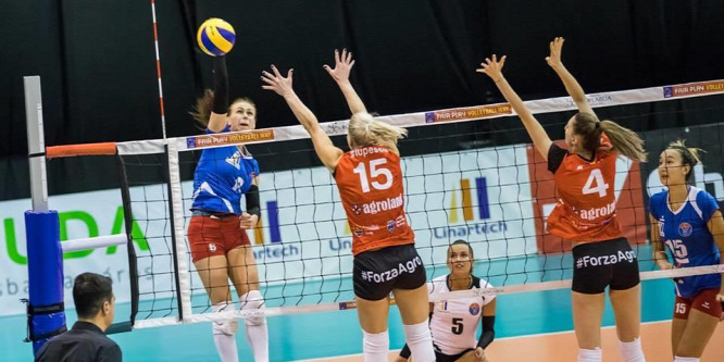 Előnyben a Vasas női röplabdacsapata a Challenge-kupában