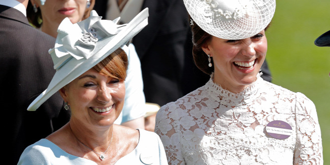 Évtizedes hallgatást tört meg Katalin anyja, Carole Middleton