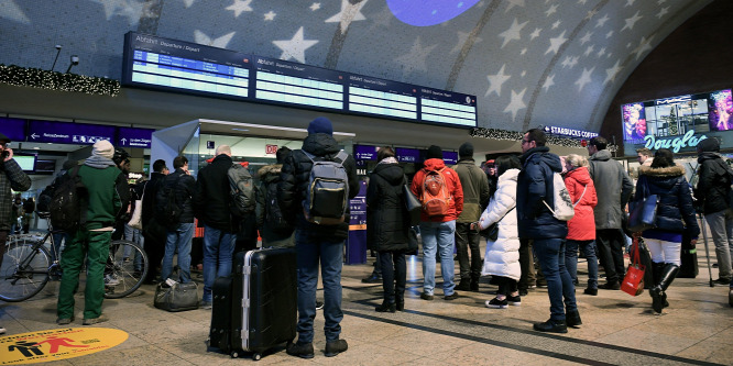 Figyelmeztető sztrájkot tartanak a német vasutasok