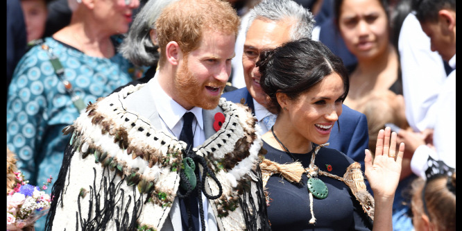 Viaszfigurákon mutatták meg, milyen lehet Harry herceg és Meghan hercegné karácsonya