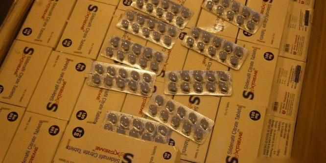 Szingapúrból próbált vágykeltő gyógyszereket becsempészni egy magyar vállalkozó
