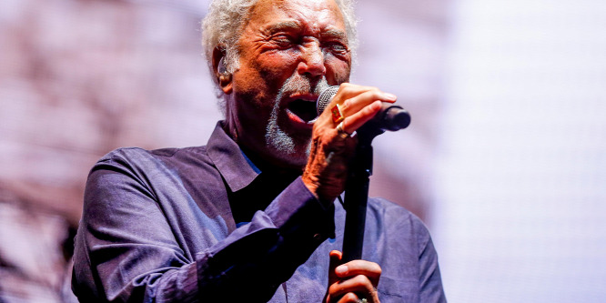 Tom Jones jövőre ismét fellép Magyarországon