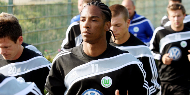 Vezető gólt lőtt a Bundesligában, majd edzője lezavarta a pályáról