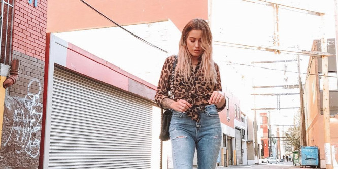 Mellimplantátumai miatt lett beteg Karissa Pukas YouTube-sztár