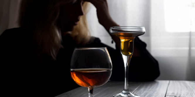 Összefüggés van egyes szakmák és az alkoholfogyasztás kockázata között