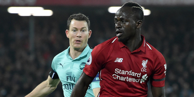 Mané a meccsen fojtogatta az Arsenal sztárját - videó