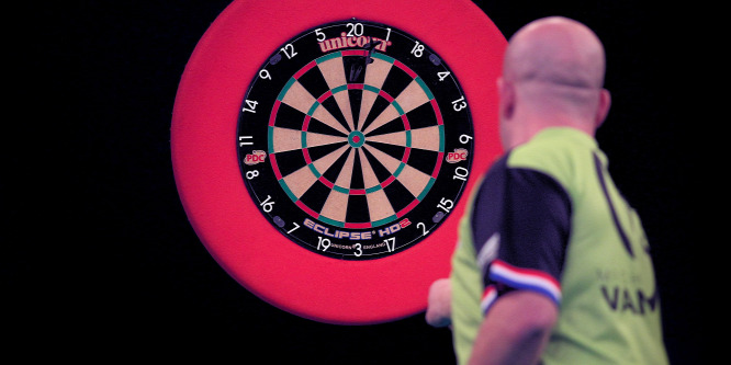 Darts: csillaghullás a World Matchplay-sorozatban