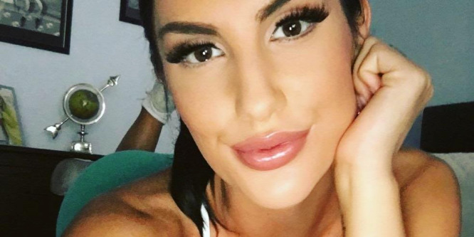 Ezért lehetett öngyilkos August Ames pornósztár