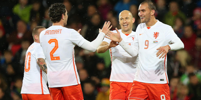 A Real Madrid holland gólkirállyal helyettesítené Benzemát